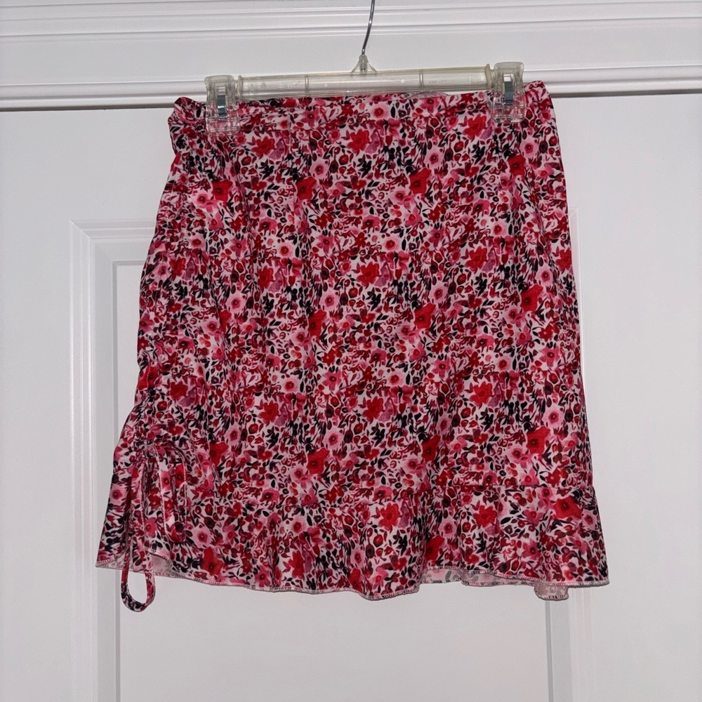 Floral Pink/Red Skirt - Picture 5 of 10